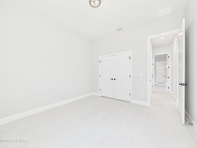 Welcome to luxury coastal living in the prestigious Riverwalk - photo 22