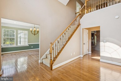 Welcome to a private estate that perfectly blends comfort - photo 38