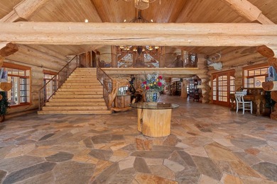 Use for Reunions, Corporate Retreats or extended family. See - photo 4