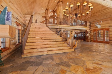 Use for Reunions, Corporate Retreats or extended family. See - photo 8