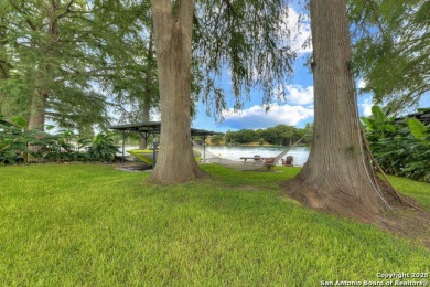 Lake Home For Sale in New Braunfels, Texas