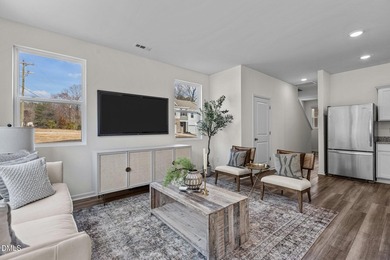 Welcome to Glenn Crossing, a brand new townhome neighborhood - photo 10