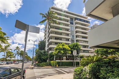 Enjoy island living in this beautifully updated 2-bedroom - photo 23
