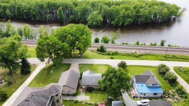 Mississippi River Home For Sale in Bagley Wisconsin