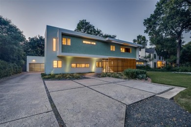 Lake Home For Sale in Dallas, Texas