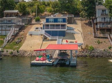 Lake Home ActiveUnderContr in Lake Ozark, Missouri