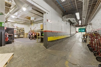 Heavy industrial building located in New Haven with plenty of
