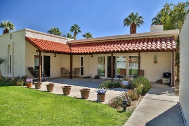 Well cared for De Anza Villas unit close to the heated pool! - photo 17