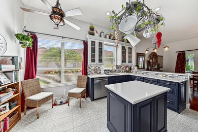 Beautifully maintained 1 story Mediterranean style home - photo 22