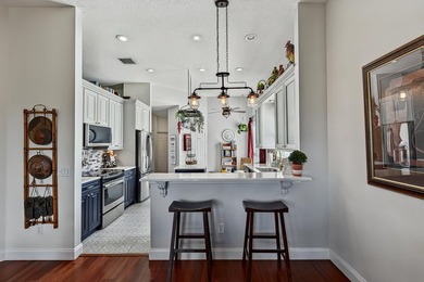 Beautifully maintained 1 story Mediterranean style home - photo 24