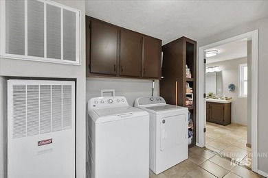 Manufactured home on rented lot. Lot rent is $690 plus $65 for - photo 26