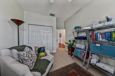 Beautifully maintained 1 story Mediterranean style home - photo 39