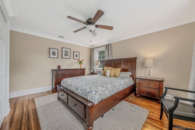 Welcome to this beautifully renovated colonial 4 Bedrooms, 4 - photo 13