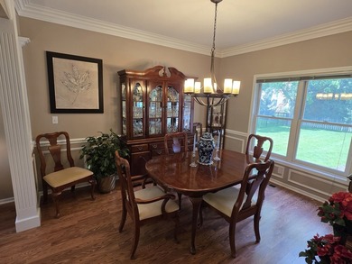 Take the keys and move right into this stunning, turn-key - photo 7