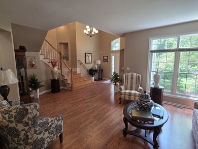 Take the keys and move right into this stunning, turn-key - photo 9