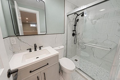 Welcome to this beautifully renovated colonial 4 Bedrooms, 4 - photo 25