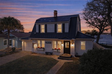 (private lake, pond, coastal) Home For Sale in Daytona Beach Florida