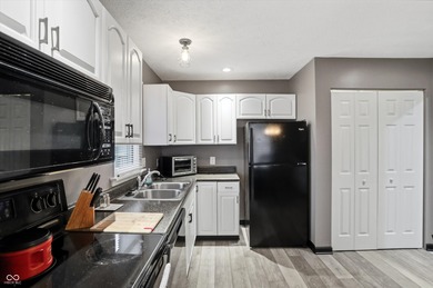 Nestled at 122 Winfield Park CT, GREENFIELD, IN, this attractive