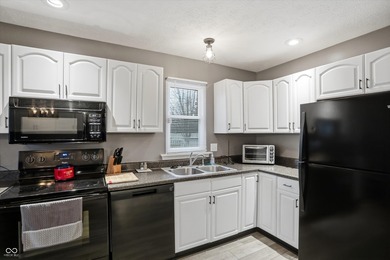 Nestled at 122 Winfield Park CT, GREENFIELD, IN, this attractive