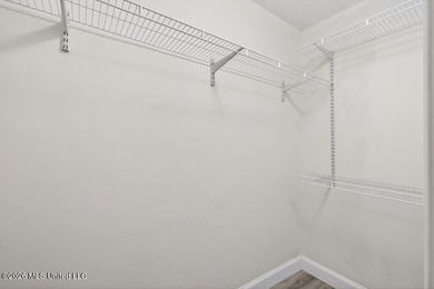 Completely remodeled and move-in ready! This home has been - photo 21