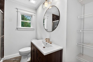 Completely remodeled and move-in ready! This home has been - photo 24