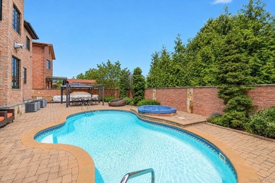 Located in the prestigious enclave of Malba, this extraordinary - photo 28
