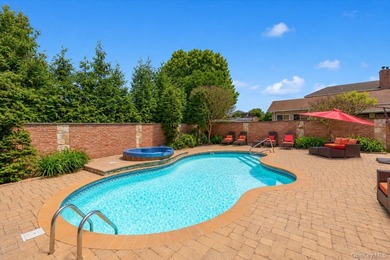 Located in the prestigious enclave of Malba, this extraordinary - photo 31