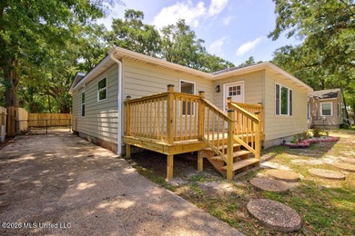 Completely remodeled, new appliances, and move-in ready! This - photo 36