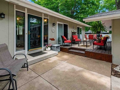 Open House Sunday July 5th from 2pm to 4pm. Welcome to Fern - photo 8