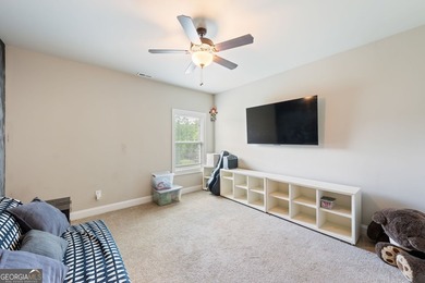Welcome to 73 Palomino Drive, a spacious and versatile home - photo 24