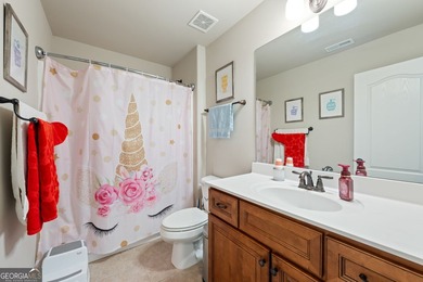 Welcome to 73 Palomino Drive, a spacious and versatile home - photo 46