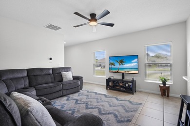 Welcome to your new home in the desirable Avalon Crossing - photo 13