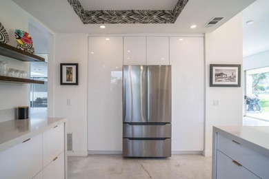 Stunning remodeled William Krisel-designed Mid-Centry Modern - photo 17