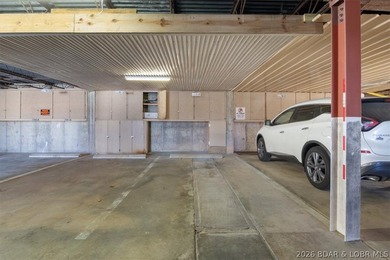 WHEEL CHAIR ACCESSIBLE/No Steps into home, Elevators to pool and - photo 21
