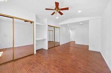 Welcome to 3 Bergwall Way, a lovingly maintained single-story - photo 28