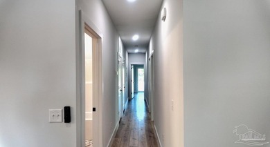 Brand new construction duplex located just minutes from downtown - photo 8