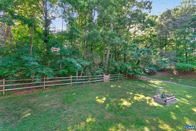 This move-in ready, three-level home offers exceptional - photo 41