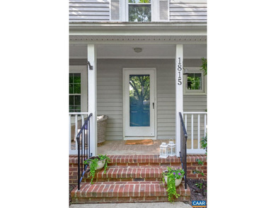 This move-in ready, three-level home offers exceptional - photo 44