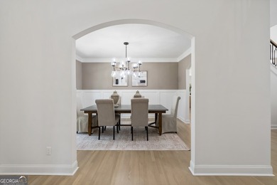 COMPLETELY UPDATED & MOVE-IN READY! * RENOVATED KITCHEN * - photo 8