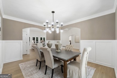 COMPLETELY UPDATED & MOVE-IN READY! * RENOVATED KITCHEN * - photo 10
