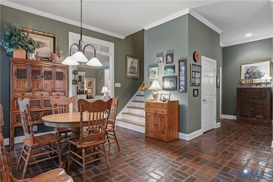 Welcome to this breathtaking custom-built, one-owner waterfront - photo 20