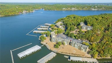 Experience lake living with this fully turn-key 2-bedroom - photo 22