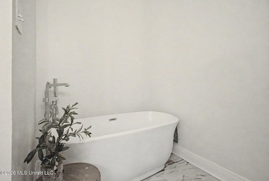 Rare find in the desirable Stanton Place, situated on a corner - photo 23