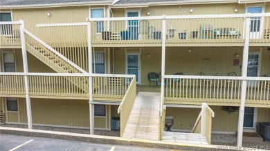 Experience lake living with this fully turn-key 2-bedroom - photo 28