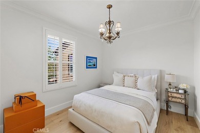 Perched on an elevated cul-de-sac in the guard-gated community - photo 30