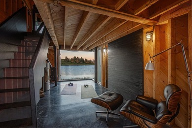 Point House, a rare offering by internationally acclaimed - photo 31