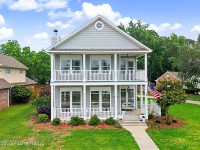 Rare find in the desirable Stanton Place, situated on a corner - photo 37