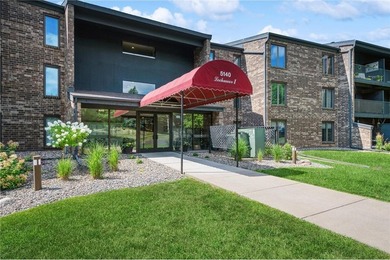 OWN for LESS than Rent! Top-floor living at Lochmoor! Enjoy the - photo 2