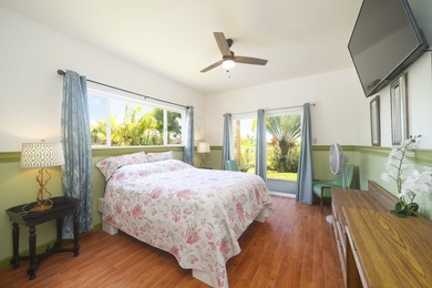 Welcome to this stunning and versatile property, a licensed - photo 13