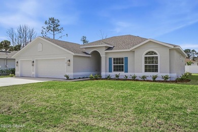 Enjoy spacious living with 10-foot ceilings and a bright, open - photo 16